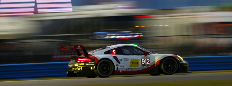 Porsche 911 RSR and 911 GT3 R at 2017 IMSA Daytona 24 Hours